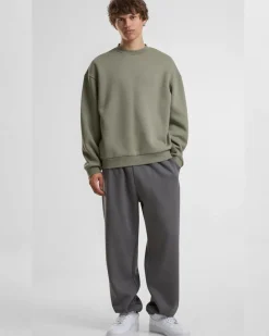 Outlet Basic joggerit Housut
