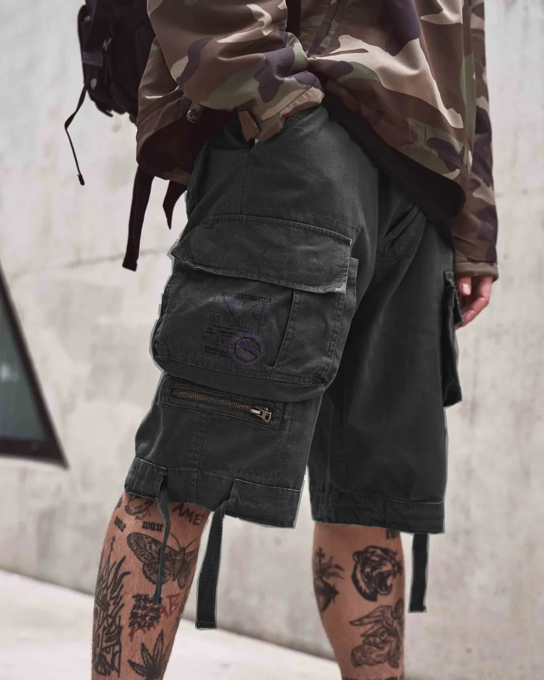 New Savage reisitaskushortsit - Shortsit