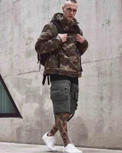 New Savage reisitaskushortsit - Shortsit